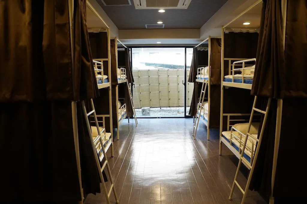 Oak Hostel Zen Tokyo Japan