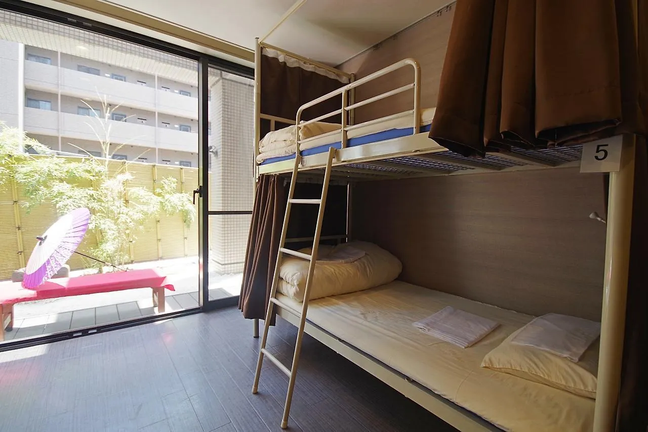 Oak Hostel Zen Tokio 2*,  Japan